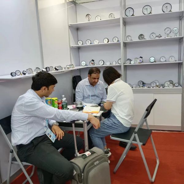 Qingdao Dazefengyang Meter& Welding Instruments Co., Ltd.