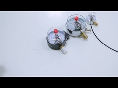 NO+NO کیس فولاد سیاه 1.6MPa 100mm 380V مانومتر تماس الکتریکی فشار سنج AC