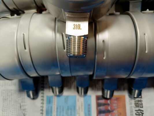 4 اینچ 316 استیل نطفه فشار سنج با حلقه خنجر برای عملکرد ضدصدمه