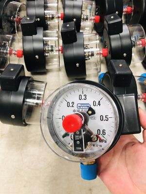 فشار سنج برقی با کنترل محدودیت فشار تنظیم پذیر 100mm اندازه دایر و مقیاس 1.6 MPa
